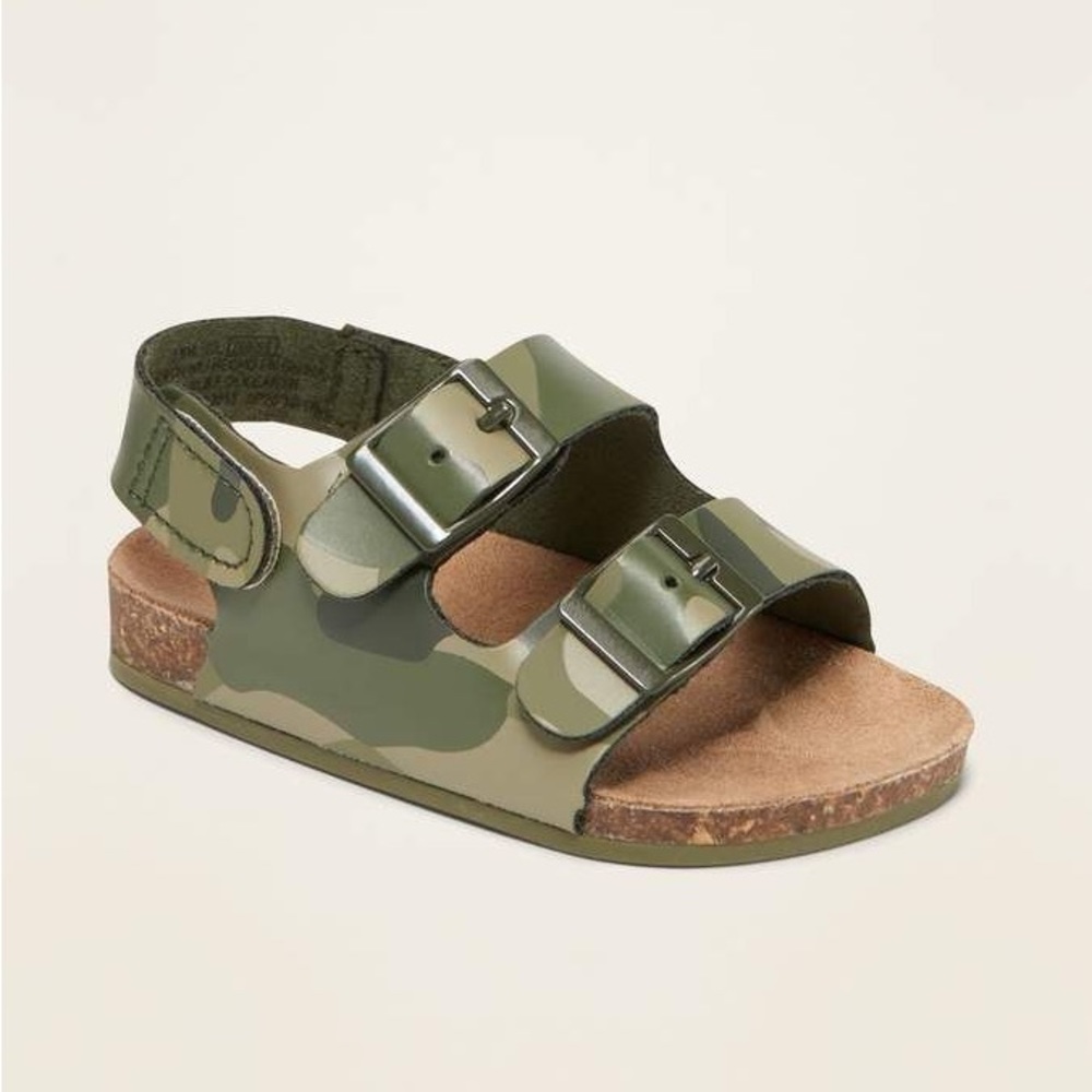 NWT Camo Buckle Old Navy Baby Sandals